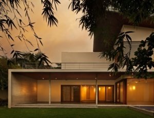521578c5e8e44e7a180000d9_the-long-house-khosla-associates_the_long_house_16-1000x766
